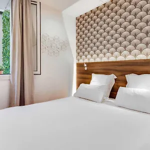 Hotel Carladez Cambronne ***